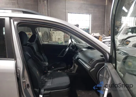 2014 Subaru Forester 2.5I Premium из США, поврежденный, VIN JF2SJAECXEH548855